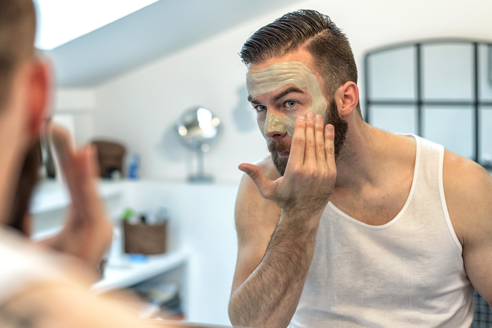 aloesmart_skincare_man.jpg aloesmart_skincare_man.jpg